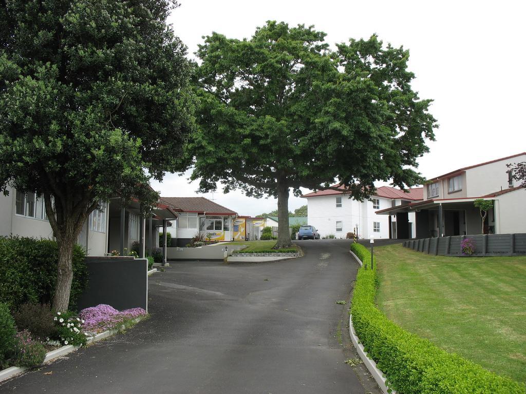 Touchwood Motor Lodge Pukekohe Exterior foto