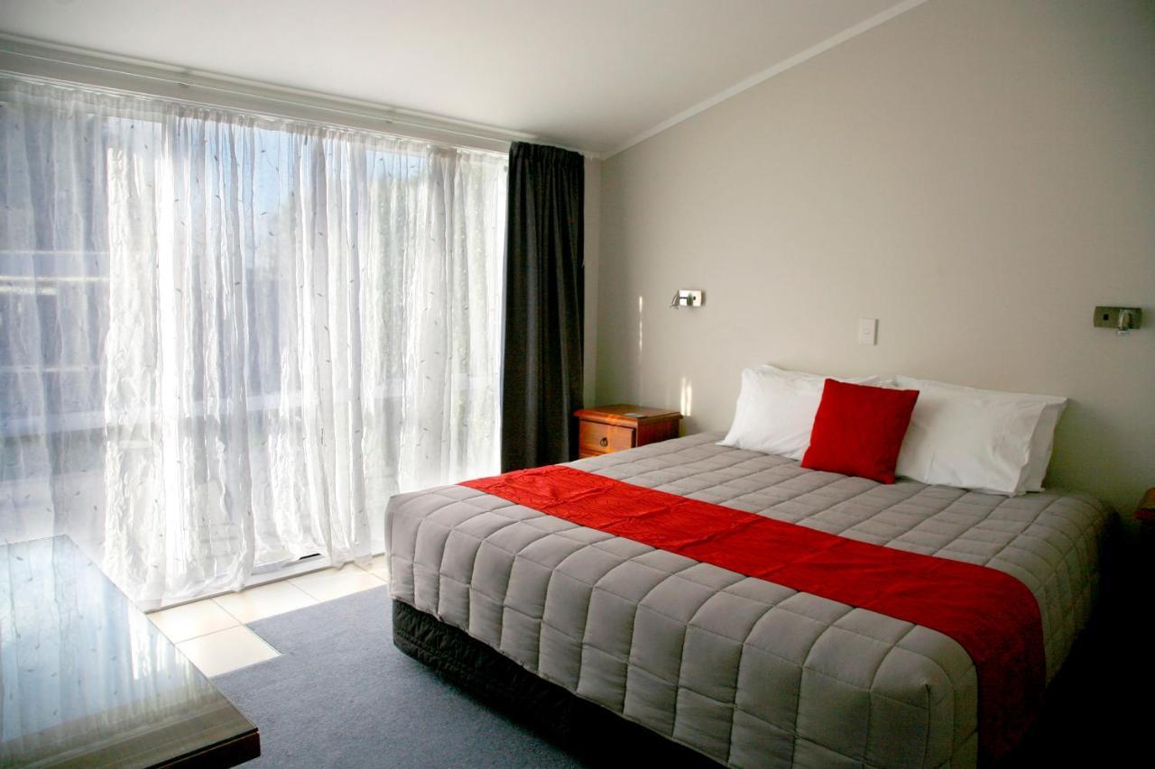 Touchwood Motor Lodge Pukekohe Exterior foto
