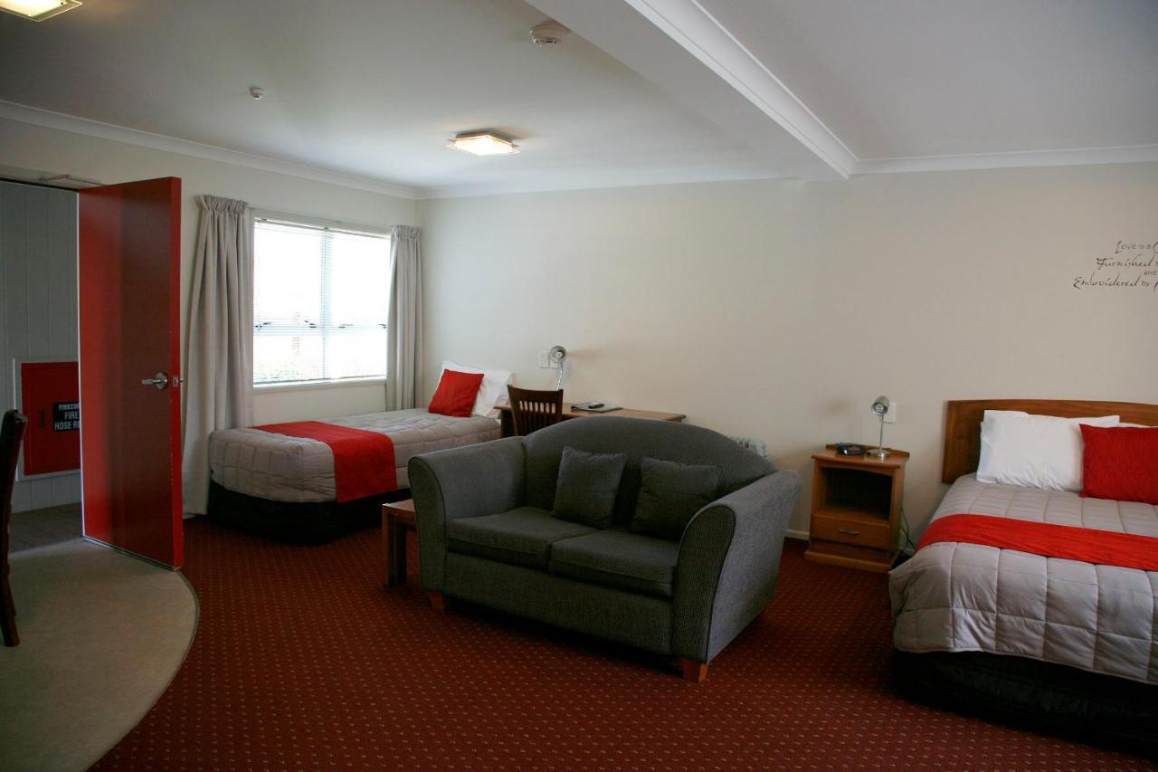 Touchwood Motor Lodge Pukekohe Exterior foto